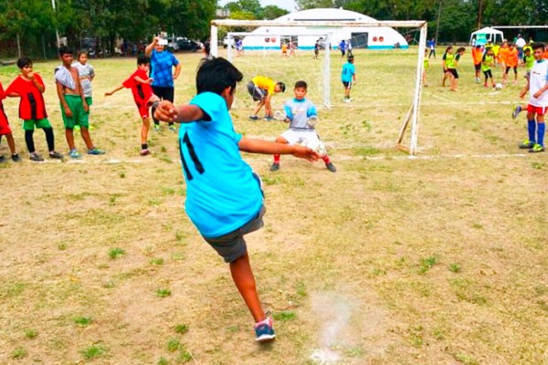 Asesoramiento para clubes sobre derechos de formaci�n y mecanismos de solidaridad